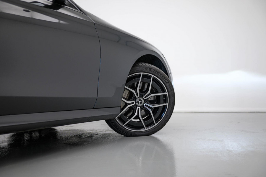 Mercedes-Benz E-Klasse 300 e AMG Line |Pano|Burmeister|Dodehoek|Ambient|