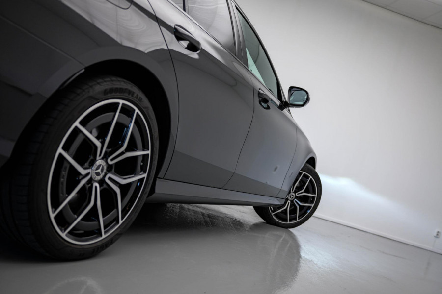 Mercedes-Benz E-Klasse 300 e AMG Line |Pano|Burmeister|Dodehoek|Ambient|