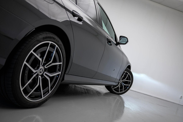 Mercedes-Benz E-Klasse 300 e AMG Line |Pano|Burmeister|Dodehoek|Ambient|