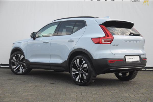 Volvo XC40 B4 211PK Automaat Ultimate Dark / Adaptive cruise control / Elektrische stoelen / Harman Kardon audio / Pilot assist / BLIS / Stoel en stuur verwarming / Elektrische achterklep / Parkeersensoren met 360 camera / Google infotainment
