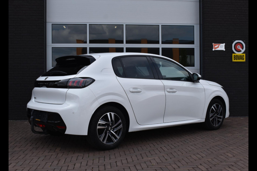 Peugeot 208 1.2 PureTech 100 PK Allure | Trekhaak | Carplay | Panodak | Incl. garantie