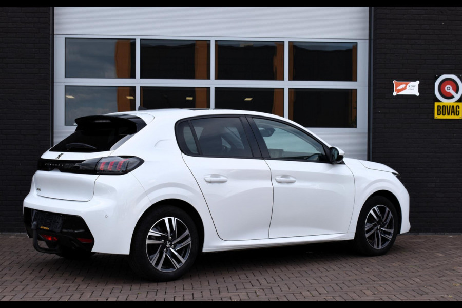 Peugeot 208 1.2 PureTech 100 PK Allure | Trekhaak | Carplay | Panodak | Incl. garantie
