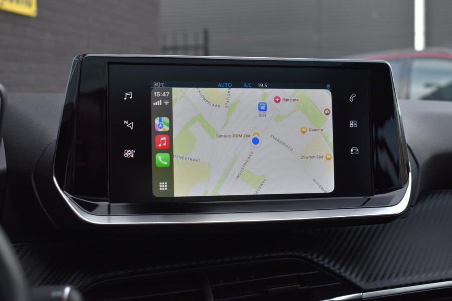 Peugeot 208 1.2 PureTech 100 PK Allure | Trekhaak | Carplay | Panodak | Incl. garantie