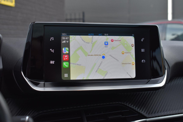 Peugeot 208 1.2 PureTech 100 PK Allure | Trekhaak | Carplay | Panodak | Incl. garantie