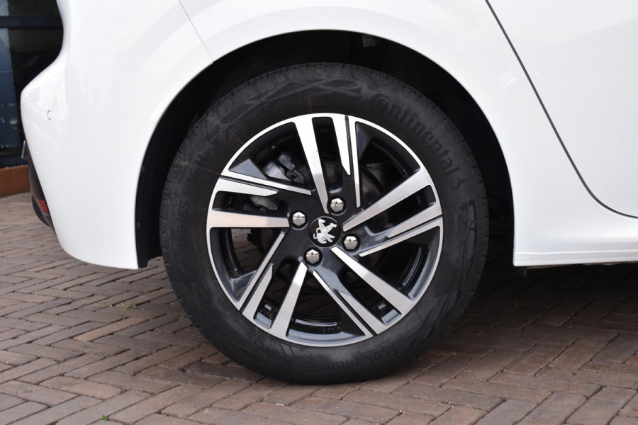 Peugeot 208 1.2 PureTech 100 PK Allure | Trekhaak | Carplay | Panodak | Incl. garantie