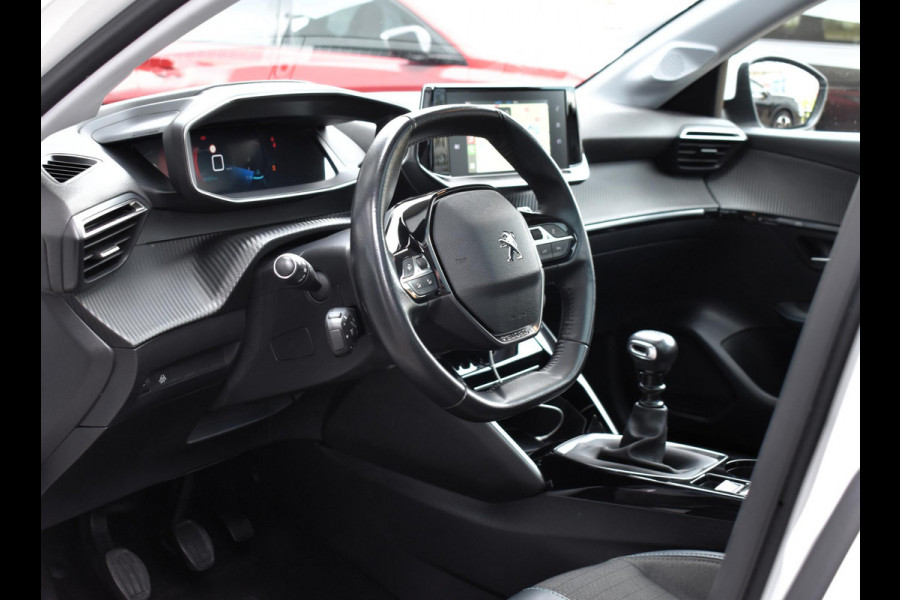 Peugeot 208 1.2 PureTech 100 PK Allure | Trekhaak | Carplay | Panodak | Incl. garantie