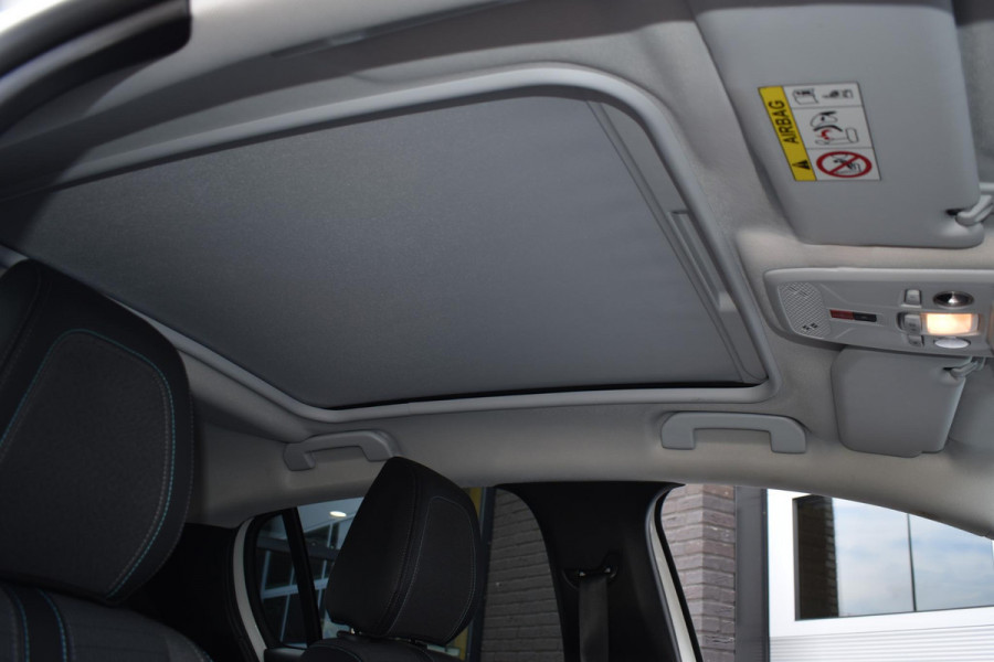 Peugeot 208 1.2 PureTech 100 PK Allure | Trekhaak | Carplay | Panodak | Incl. garantie