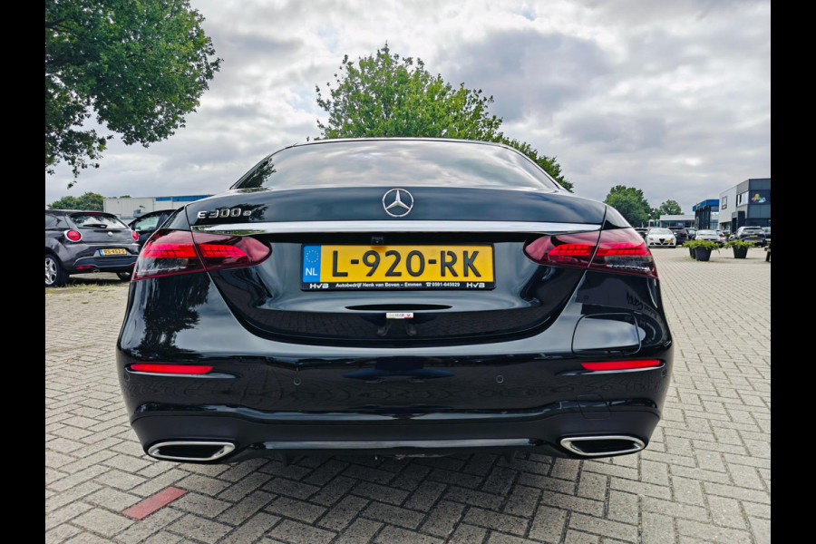 Mercedes-Benz E-Klasse 300 e AMG Line Full Options
