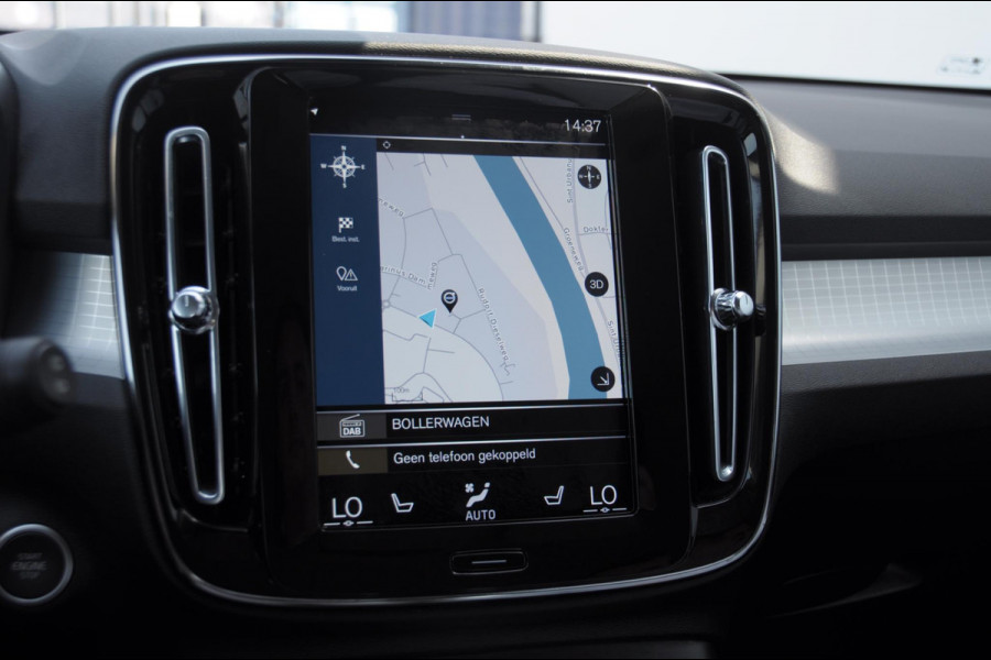 Volvo XC40 T4 211PK Automaat Recharge Inscription Expression / Lederen Bekleding / Cruise control / Elektrische achterklep / Parkeersensoren met camera / Apple carplay /