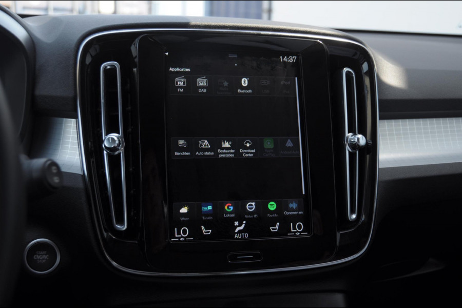 Volvo XC40 T4 211PK Automaat Recharge Inscription Expression / Lederen Bekleding / Cruise control / Elektrische achterklep / Parkeersensoren met camera / Apple carplay /