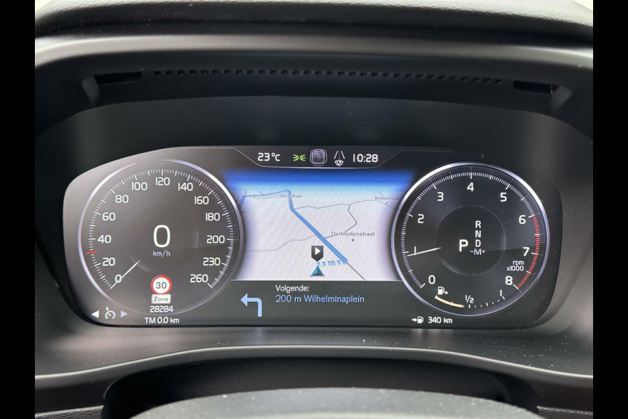 Volvo XC40 1.5 T2 R-Design Clima Carplay LED Navi 20"