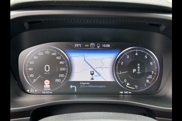 Volvo XC40 1.5 T2 R-Design Clima Carplay LED Navi 20"