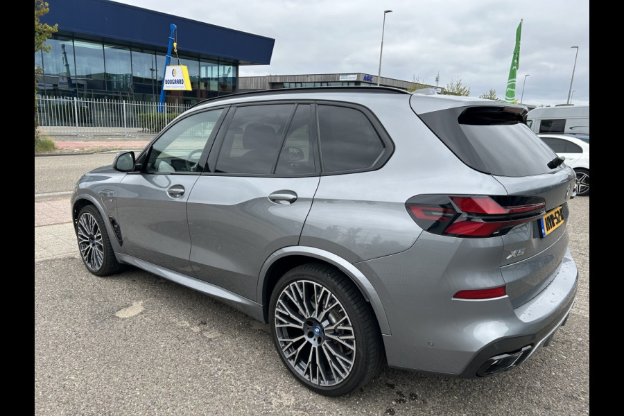 BMW X5 xDrive50e M-Sport 22'' Panodak Headup Harman Kardon