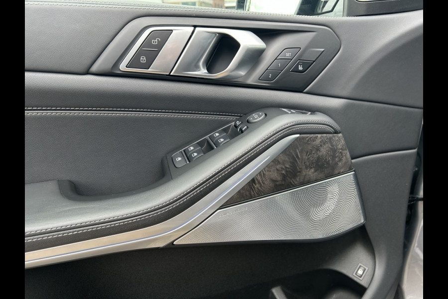 BMW X5 xDrive50e M-Sport 22'' Panodak Headup Harman Kardon
