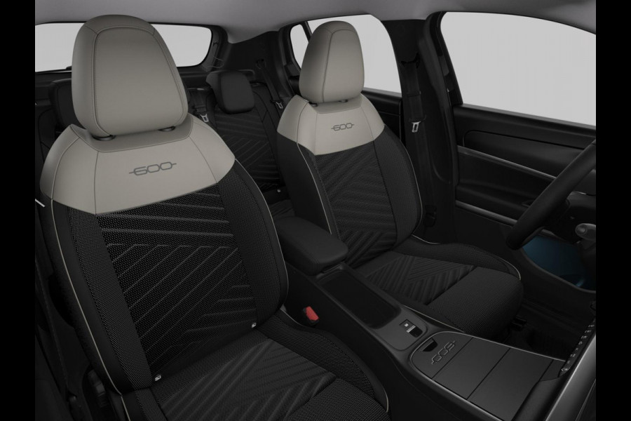 Fiat 600 1.2 Hybrid Icon | Clima | Navi | Keyless | Camera | Apple Carplay