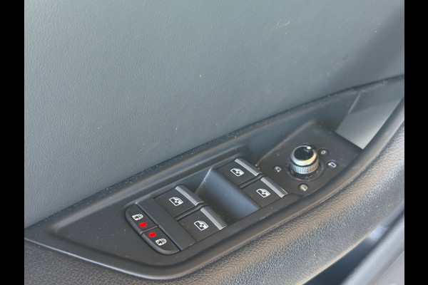 Audi A5 Sportback 40 TFSI 190pk S Line Pano| Matrix-led|Sportstoelen|Dealer Onderhouden