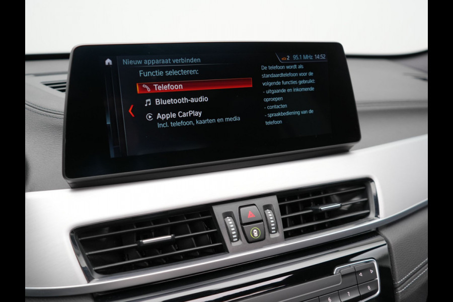 BMW X1 xDrive25e High Executive Plug In Hybrid 220pk Dealer O.H PHEV | Panodak | Adaptive Cruise | Lederen Sportstoelen Memory | Apple Carplay | Camera | 19"L.M | Head Up | Harman Kardon |