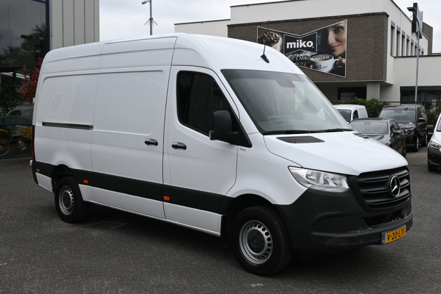 Mercedes-Benz Sprinter 315 CDI L2H2 3500 kg Trekhaak, MBUX navigatie en camera, Standkachel