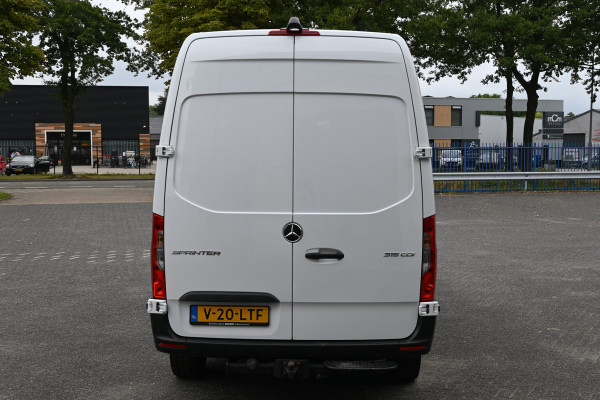 Mercedes-Benz Sprinter 315 CDI L2H2 3500 kg Trekhaak, MBUX navigatie en camera, Standkachel