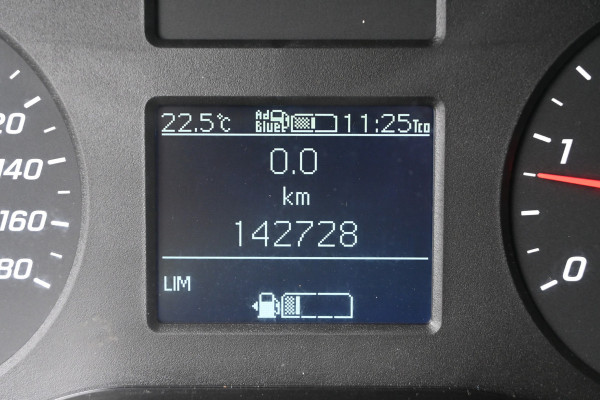 Mercedes-Benz Sprinter 315 CDI L2H2 3500 kg Trekhaak, MBUX navigatie en camera, Standkachel