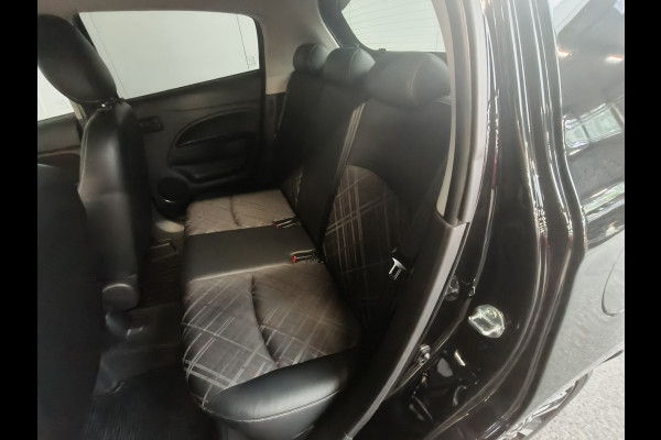 Mitsubishi Space Star 1.2 Instyle AUTOMAAT uit 2022 Rijklaar + 12 maanden Bovag-garantie Henk Jongen Auto's in Helmond,  al 50 jaar service zoals 't hoort!