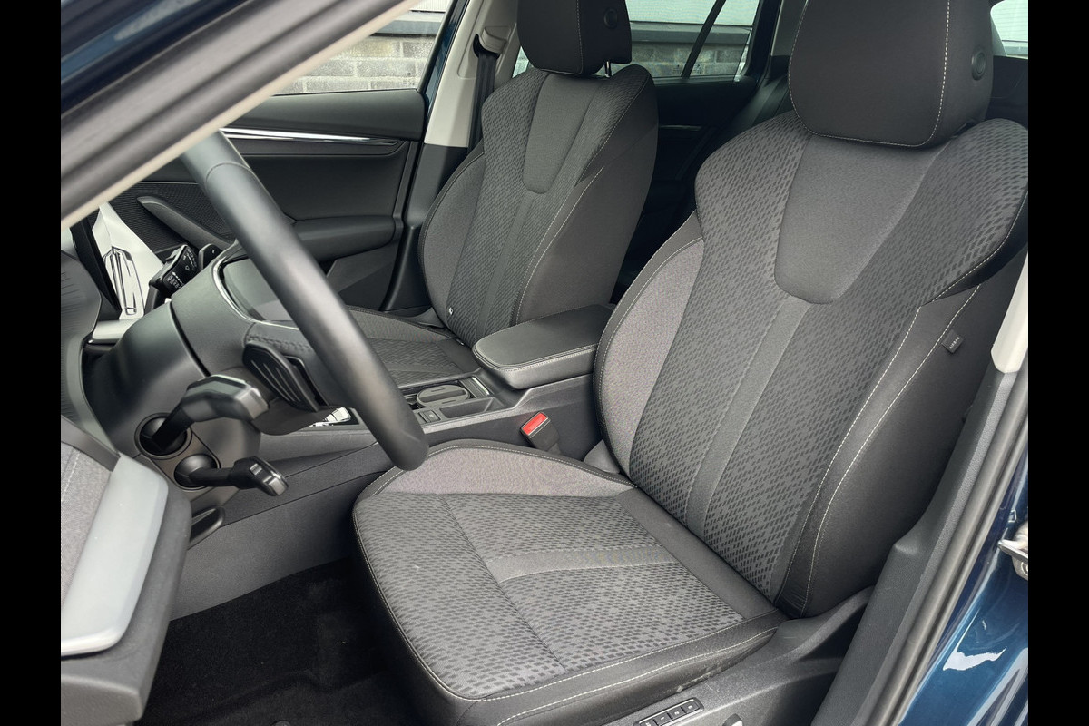 Škoda Octavia Combi 1.4 TSI iV PHEV Business Edition | Trekhaak | Head-Up | Carplay | LED | Sfeerverl. | Camera | Memory