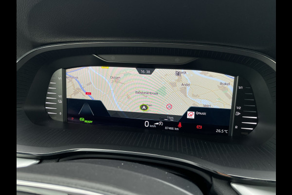 Škoda Octavia Combi 1.4 TSI iV PHEV Business Edition | Trekhaak | Head-Up | Carplay | LED | Sfeerverl. | Camera | Memory