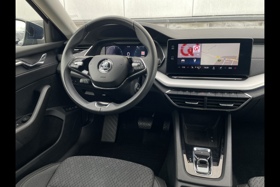 Škoda Octavia Combi 1.4 TSI iV PHEV Business Edition | Trekhaak | Head-Up | Carplay | LED | Sfeerverl. | Camera | Memory