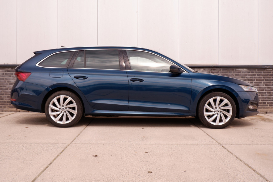 Škoda Octavia Combi 1.4 TSI iV PHEV Business Edition | Trekhaak | Head-Up | Carplay | LED | Sfeerverl. | Camera | Memory