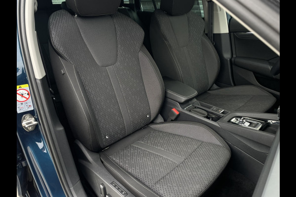 Škoda Octavia Combi 1.4 TSI iV PHEV Business Edition | Trekhaak | Head-Up | Carplay | LED | Sfeerverl. | Camera | Memory