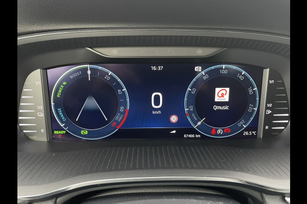 Škoda Octavia Combi 1.4 TSI iV PHEV Business Edition | Trekhaak | Head-Up | Carplay | LED | Sfeerverl. | Camera | Memory