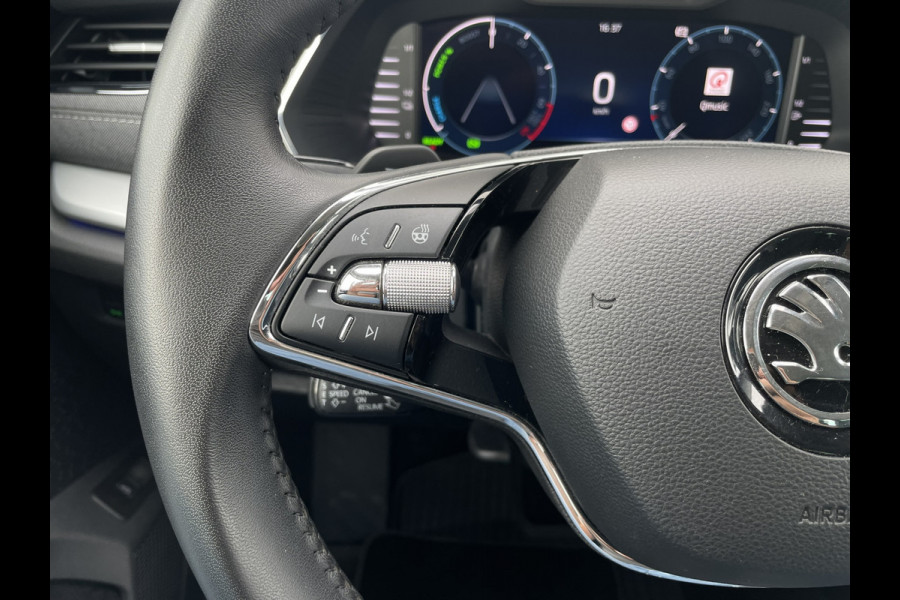 Škoda Octavia Combi 1.4 TSI iV PHEV Business Edition | Trekhaak | Head-Up | Carplay | LED | Sfeerverl. | Camera | Memory