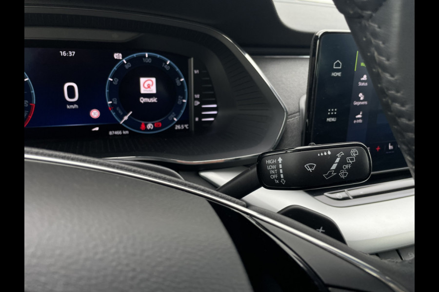 Škoda Octavia Combi 1.4 TSI iV PHEV Business Edition | Trekhaak | Head-Up | Carplay | LED | Sfeerverl. | Camera | Memory