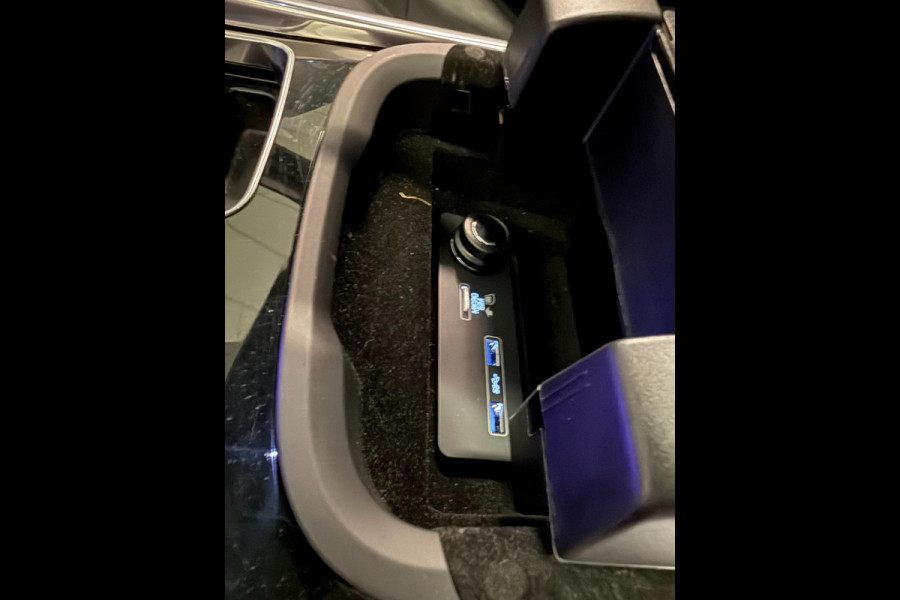 Land Rover Range Rover Sport P400e Autobiography Dynamic BLACK-EDITION 404PK FULL-OPTION!! Land Rover Range Rover Sport P400e Autobiography Dynamic BLACK-EDITION 404PK FULL-OPTION!!