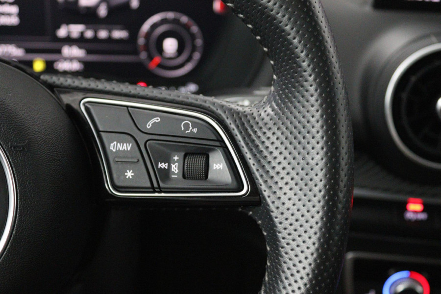 Audi Q2 1.4 TFSI CoD Launch Edition (PANORAMADAK, DIGITALE COCKPIT, CRUISE CONTROL, NAVIGATIE, STOELVERWARMING, PARKEERSENSOREN)