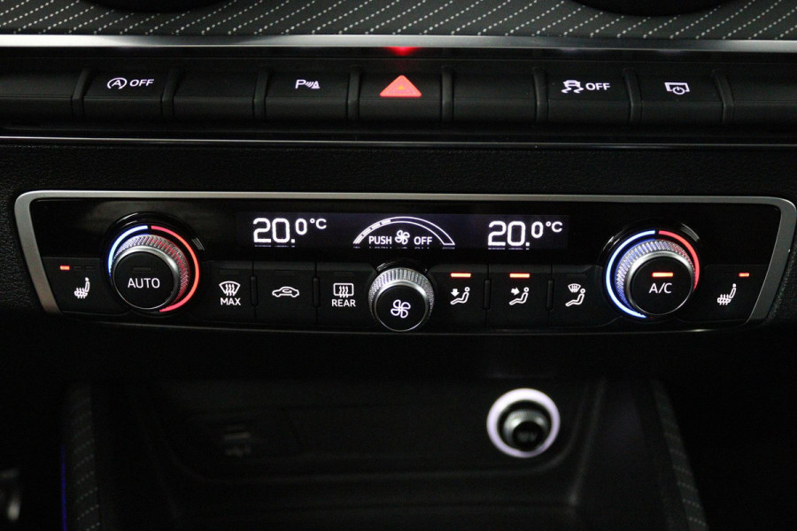 Audi Q2 1.4 TFSI CoD Launch Edition (PANORAMADAK, DIGITALE COCKPIT, CRUISE CONTROL, NAVIGATIE, STOELVERWARMING, PARKEERSENSOREN)