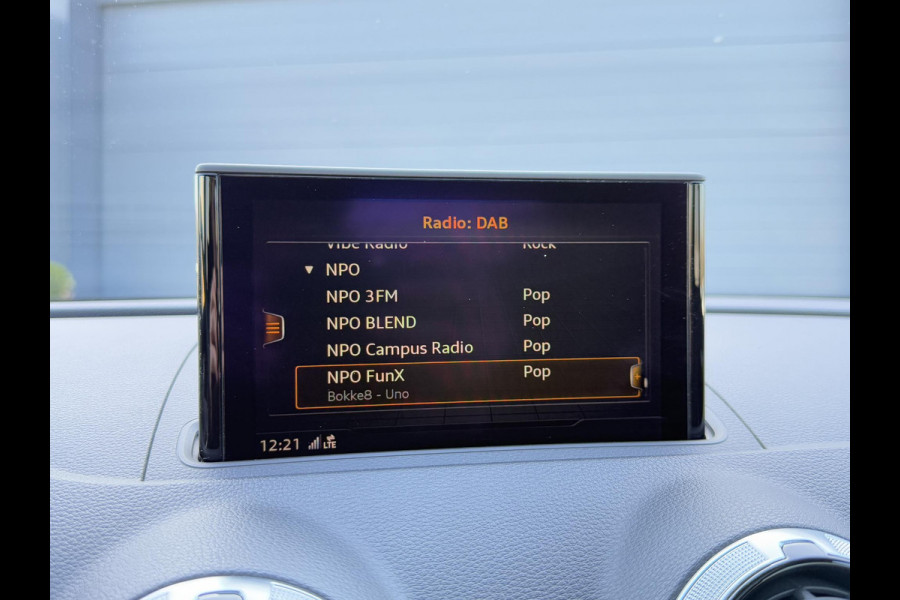 Audi A3 Sportback 35 TFSI Advance Sport S-Line,150pk,Schuifdak,1e Eigenaar,Navi,Virtual Cockpit,Clima,Cruise,N.A.P,APK tot 02-2026