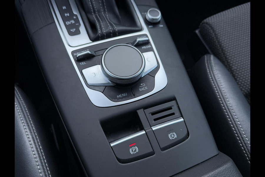 Audi A3 Sportback 35 TFSI Advance Sport S-Line,150pk,Schuifdak,1e Eigenaar,Navi,Virtual Cockpit,Clima,Cruise,N.A.P,APK tot 02-2026