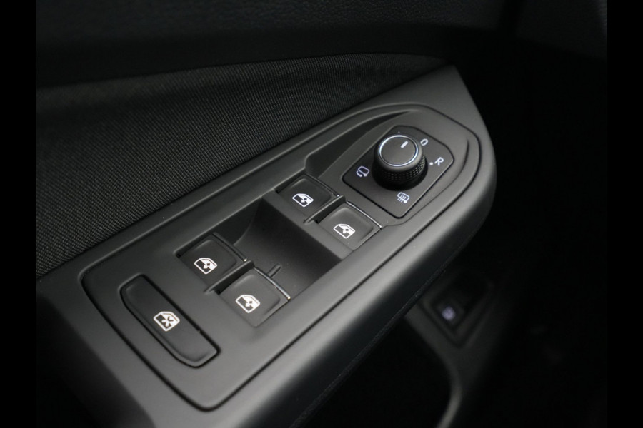 Volkswagen Golf 1.4 eHybrid 204pk Style Navigatie Pdc Massage Acc 54
