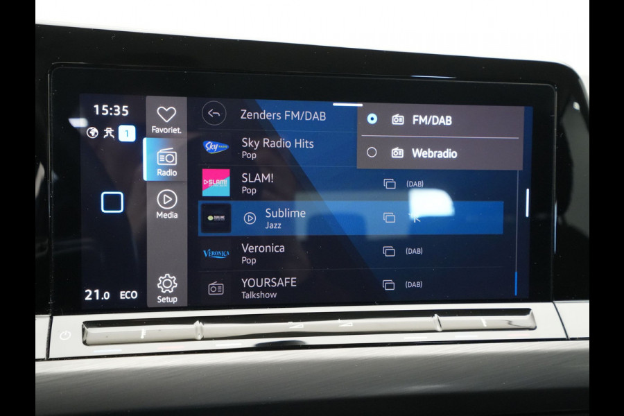Volkswagen Golf 1.4 eHybrid 204pk Style Navigatie Pdc Massage Acc 54