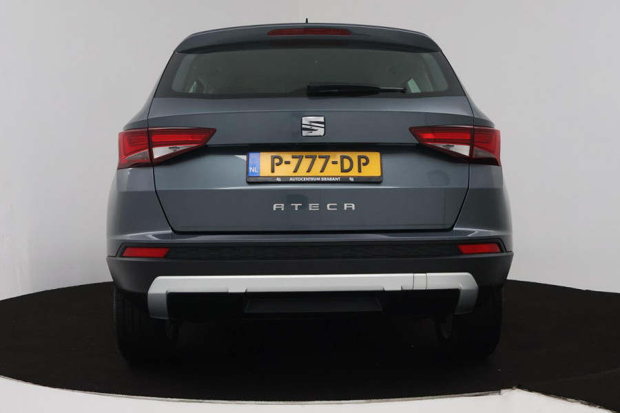 Seat Ateca 1.0 EcoTSI Sport (VIRTUAL COCKPIT, PARKEERSENSOREN, CRUISE CONTROL, NAVIGATIE, CARPLAY)