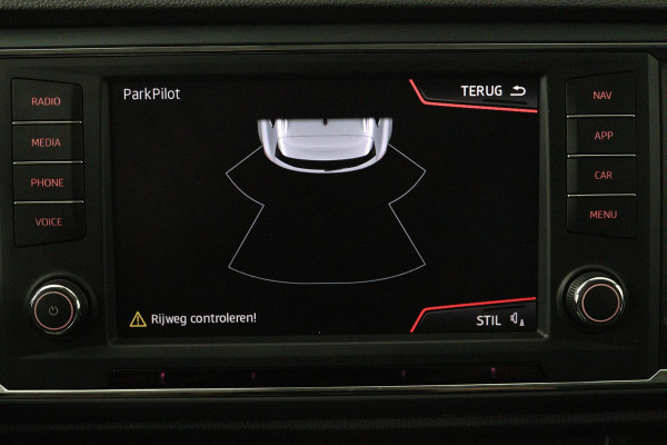 Seat Ateca 1.0 EcoTSI Sport (VIRTUAL COCKPIT, PARKEERSENSOREN, CRUISE CONTROL, NAVIGATIE, CARPLAY)