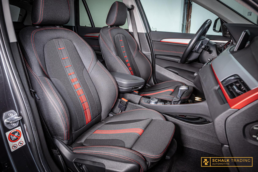 BMW X1 SDrive20i Executive|Cam|Pano|E-stoel|Acc|H&K|Stoelver