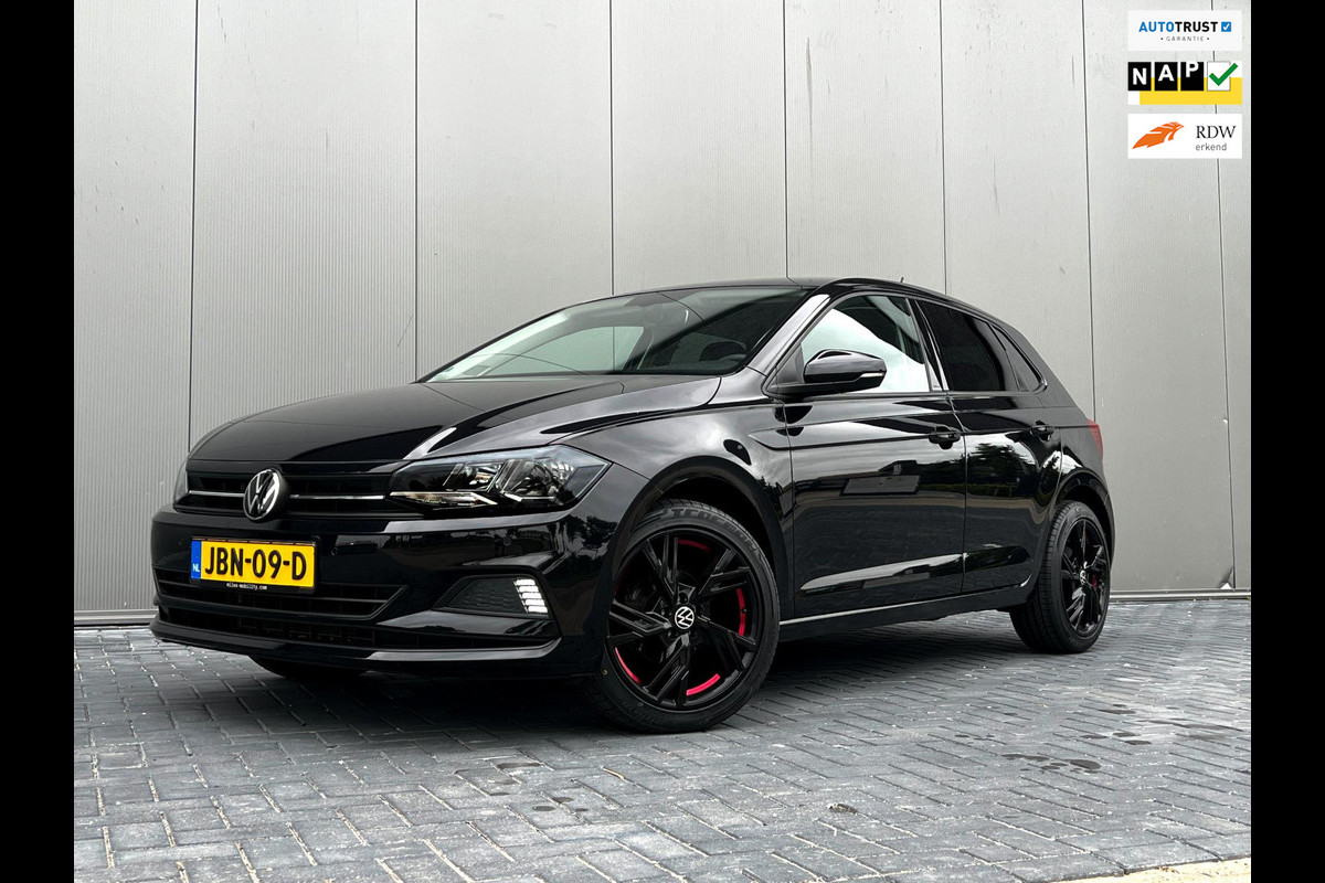Volkswagen Polo 1.0 TSI Comfortline carplay_clima_Acc_LMV Volkswagen Polo 1.0 TSI Comfortline carplay_clima_Acc_LMV