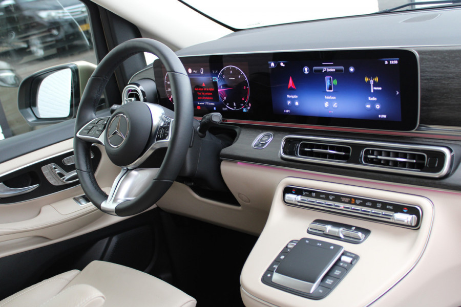 Mercedes-Benz V-Klasse 250d / DC / XXL / 4-Matic / New Model / 2x Schuifdeur / 360 Camera / Vol Opties / NIEUWSTAAT