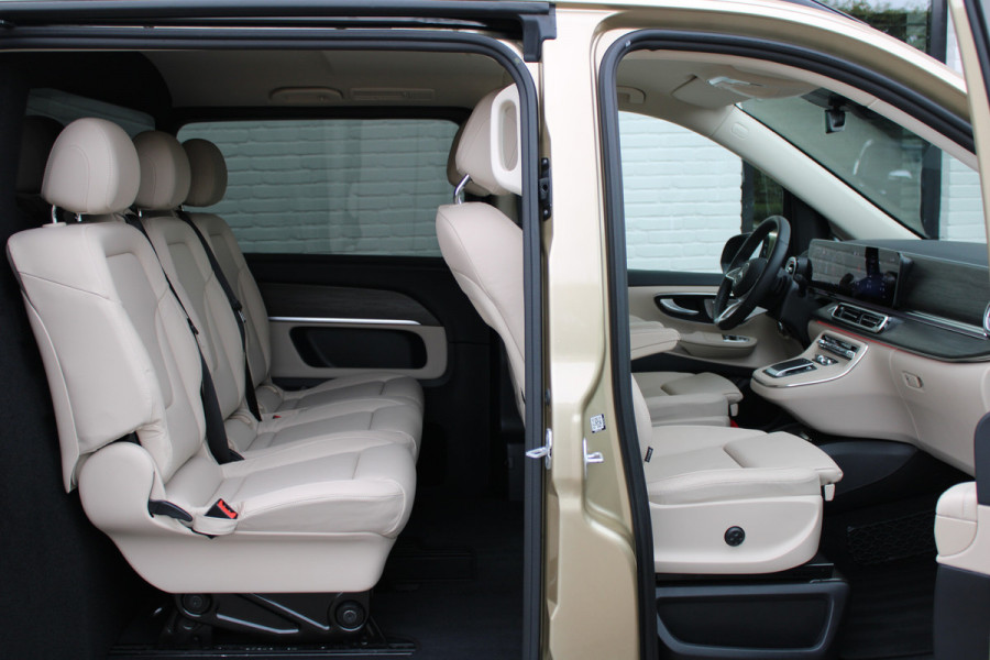 Mercedes-Benz V-Klasse 250d / DC / XXL / 4-Matic / New Model / 2x Schuifdeur / 360 Camera / Vol Opties / NIEUWSTAAT