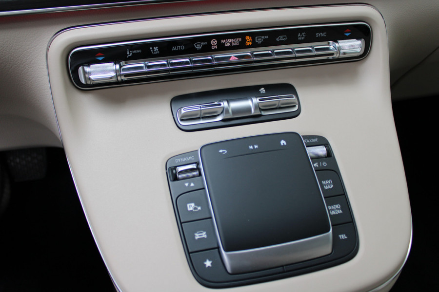 Mercedes-Benz V-Klasse 250d / DC / XXL / 4-Matic / New Model / 2x Schuifdeur / 360 Camera / Vol Opties / NIEUWSTAAT