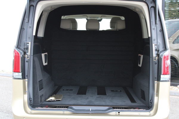 Mercedes-Benz V-Klasse 250d / DC / XXL / 4-Matic / New Model / 2x Schuifdeur / 360 Camera / Vol Opties / NIEUWSTAAT