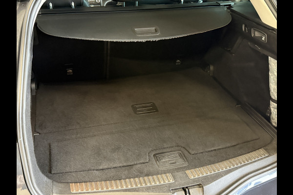 Renault MEGANE Estate 1.2 TCe Bose | Panoramadak | Head UP | Pure Vison LED | Keyless
