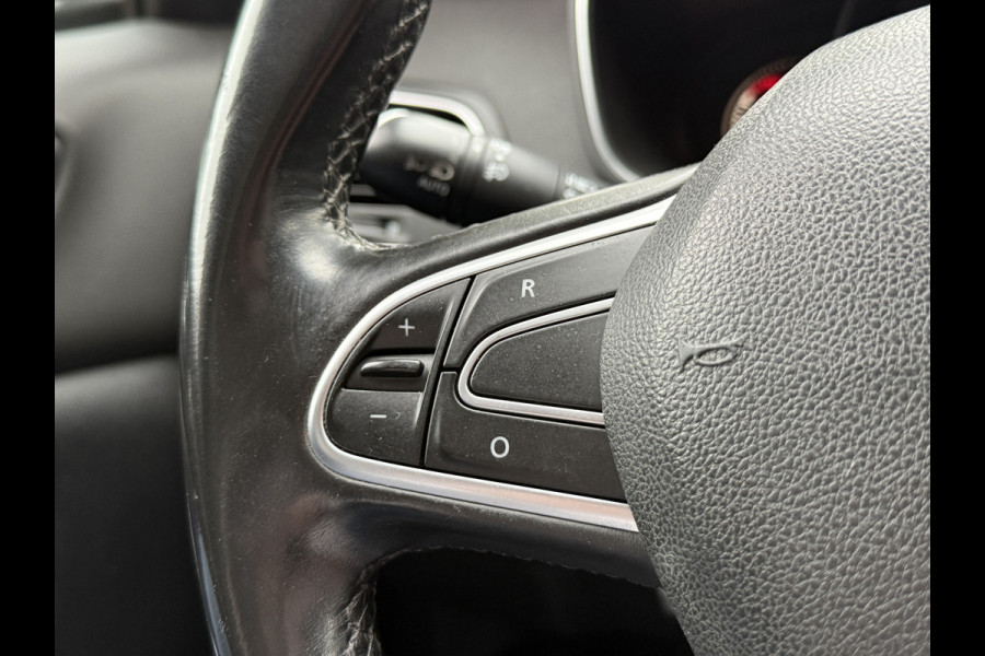 Renault MEGANE Estate 1.2 TCe Bose | Panoramadak | Head UP | Pure Vison LED | Keyless